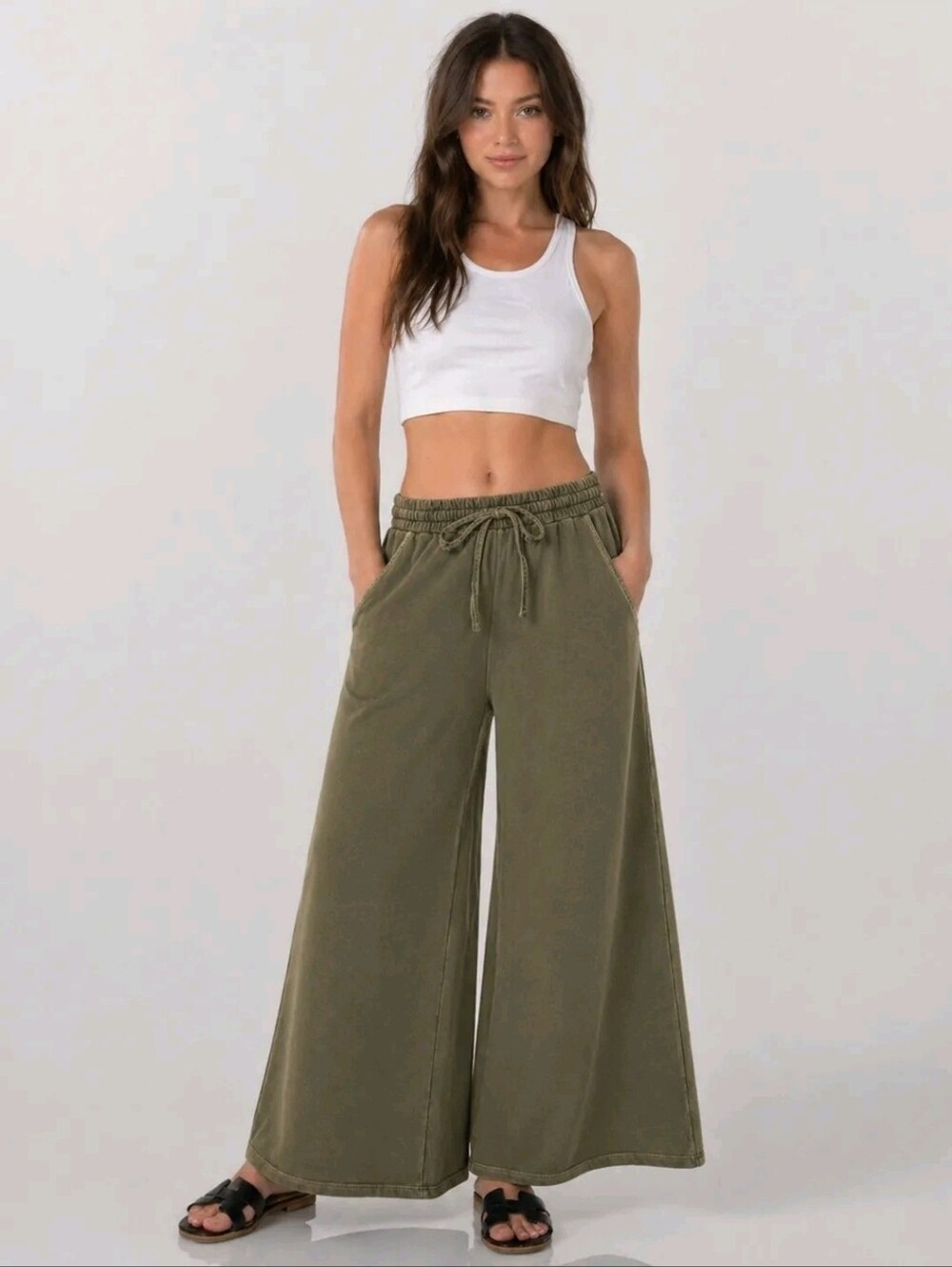 Zenana French Terry Wide-Leg Lounge Pants / Joggers ~ Dark Olive ~ Large ~ NWOT
